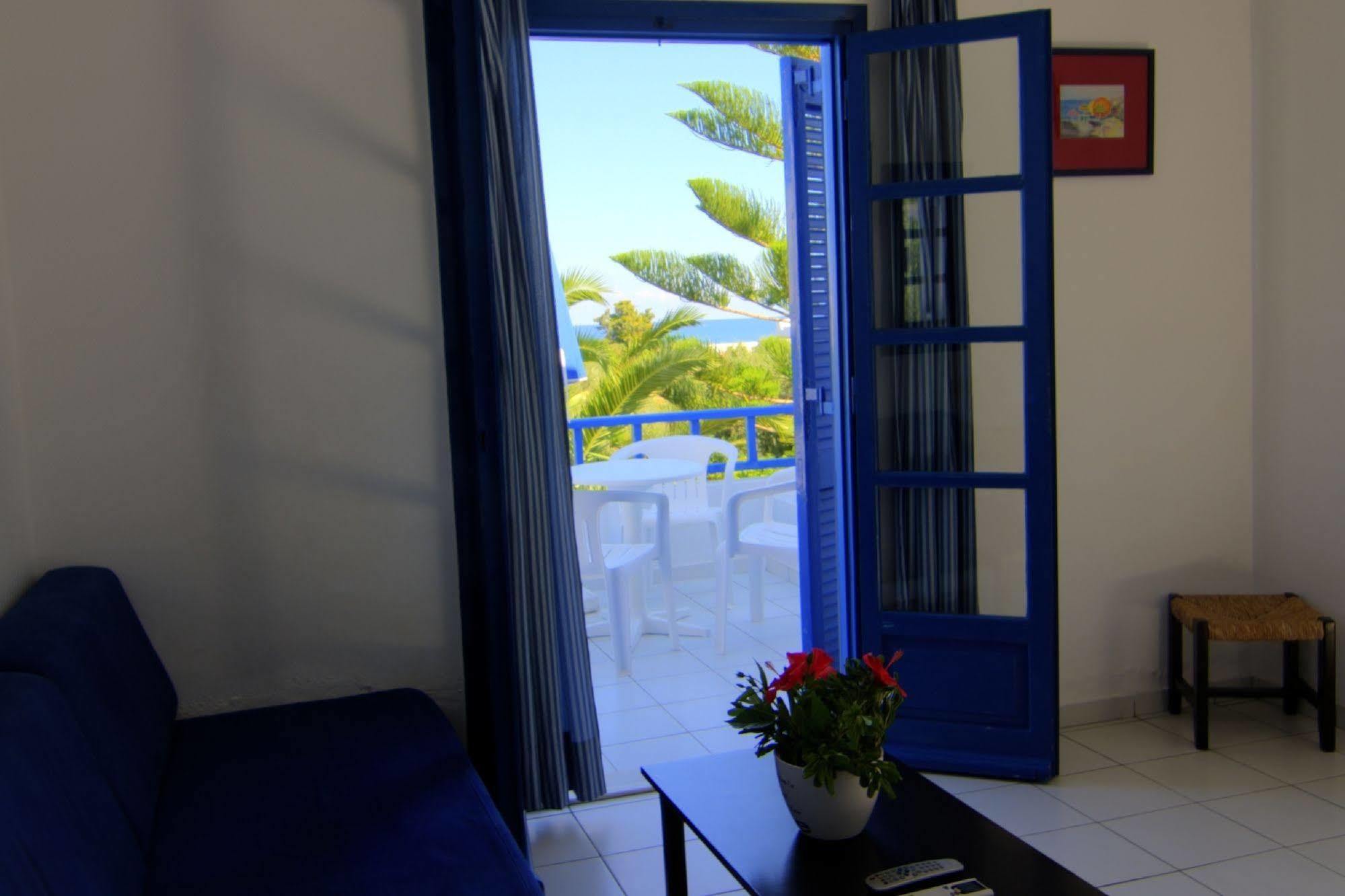 Sirius Apartments Chersonissos Buitenkant foto