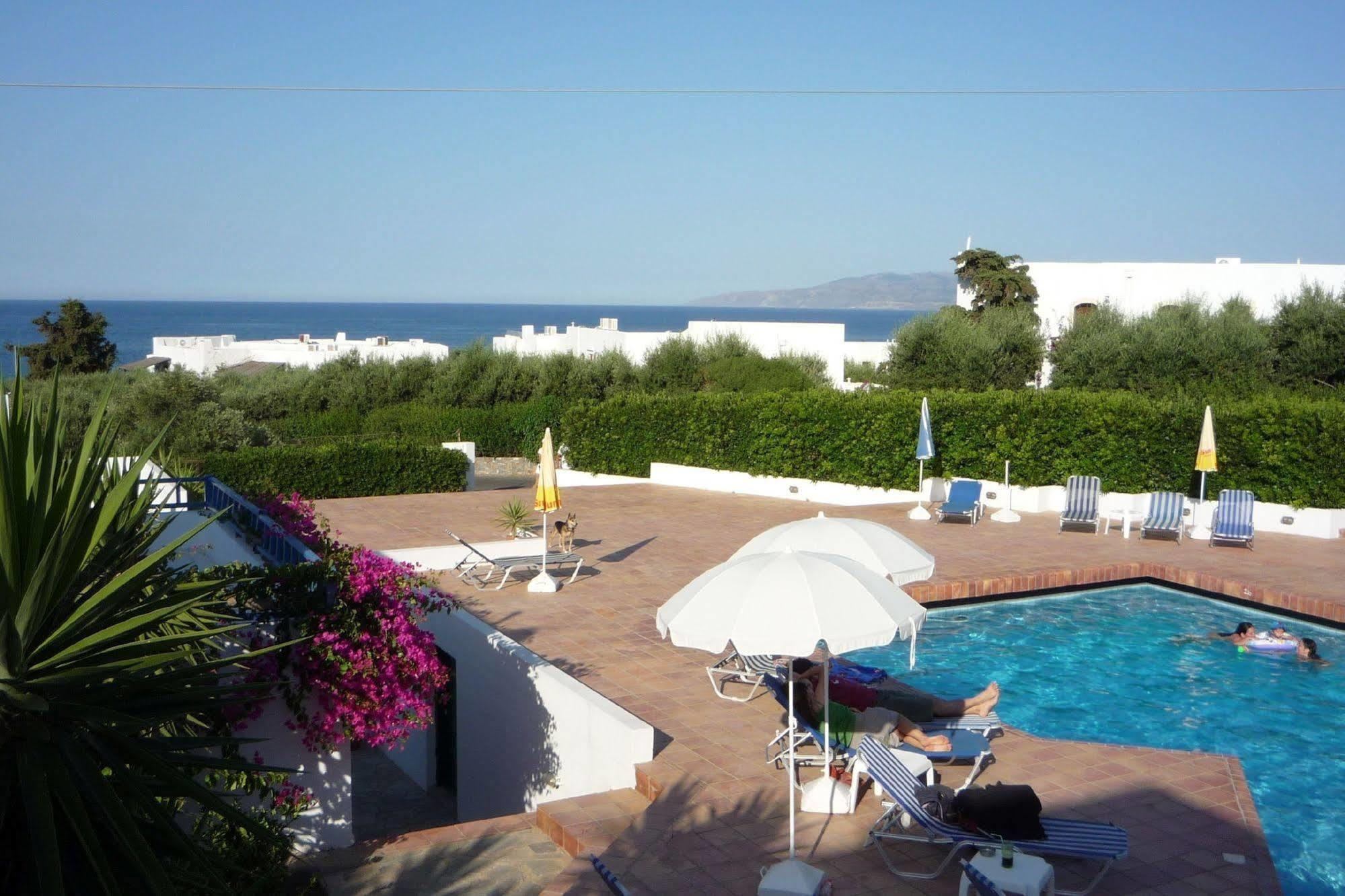 Sirius Apartments Chersonissos Buitenkant foto