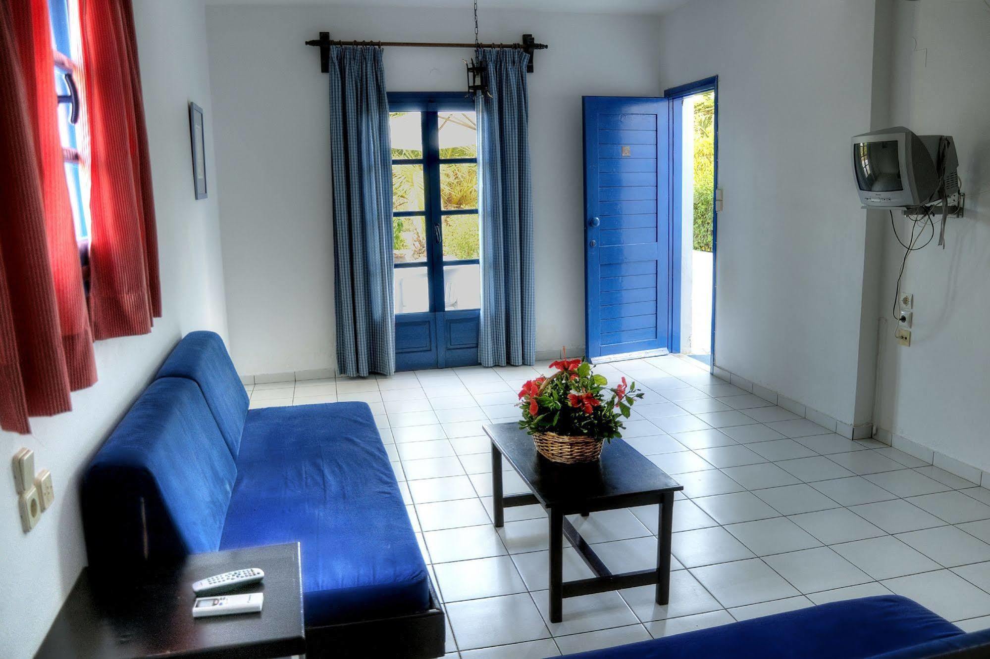 Sirius Apartments Chersonissos Buitenkant foto